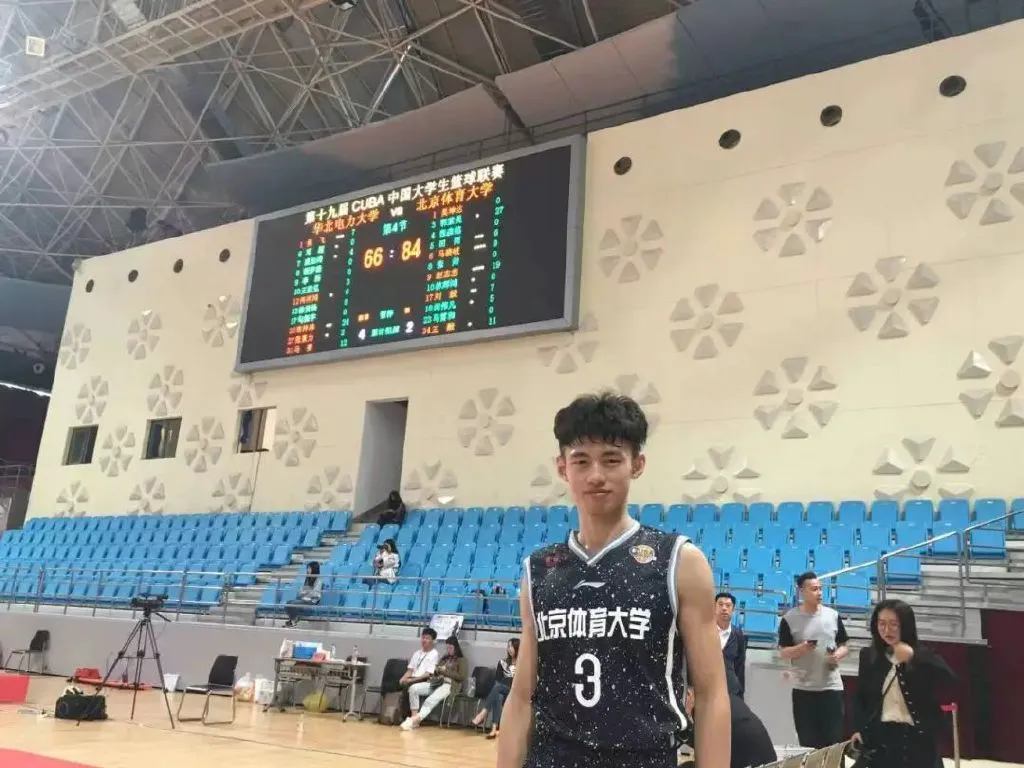 为什么篮球教练要不断改进训练方法_0